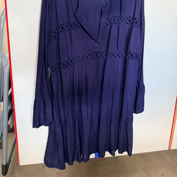 Women's dress by Lascana, US size 16/18, shell fabric is Viscose, Lace is cotton - Picture 2 of 3